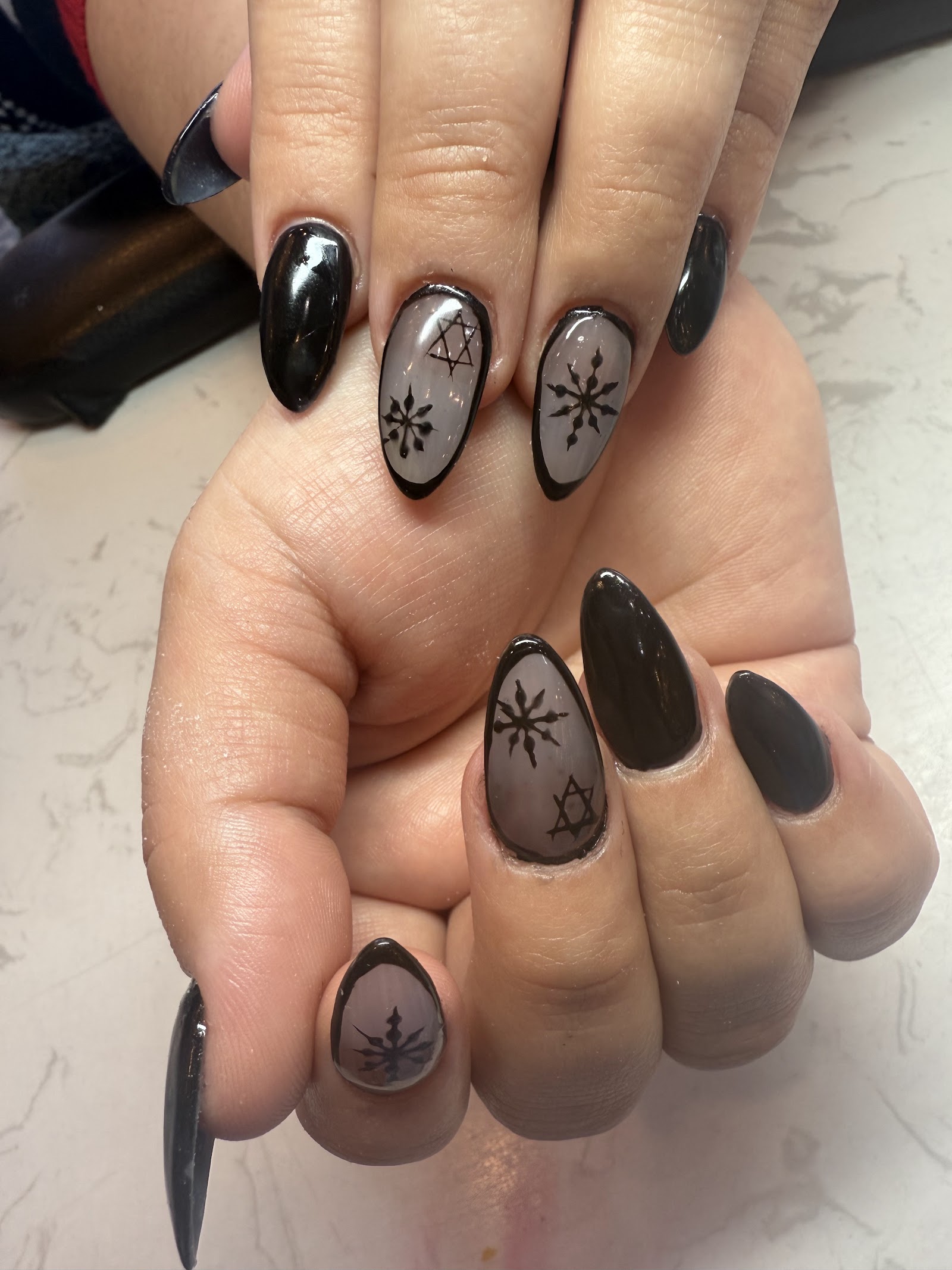 Trendy Nails nail photo 6